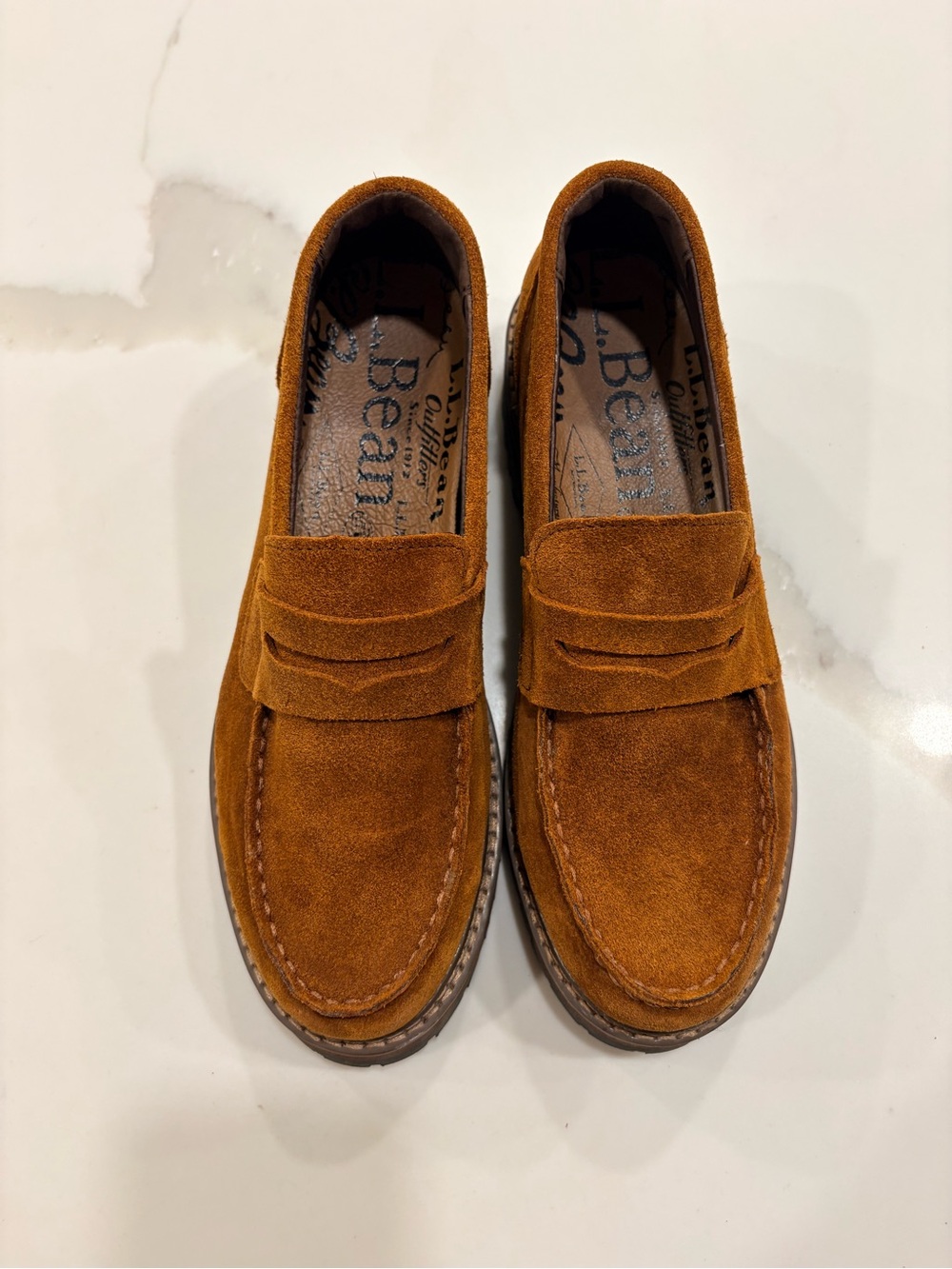 LL Bean Camden Hills Real Suede/Leather Penny Loafers. Sz 9. Perfect for fall